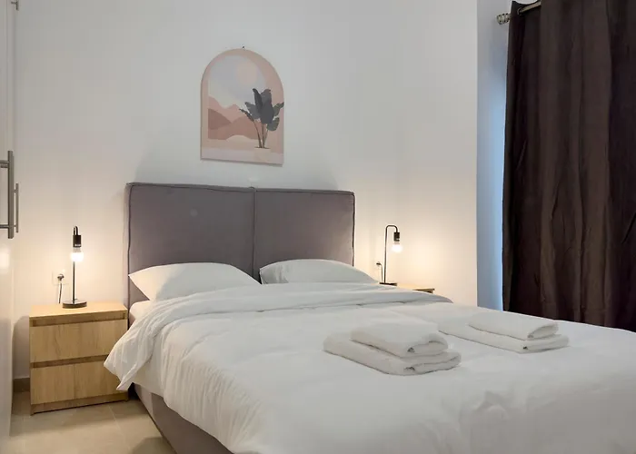 Glenvar Heights I1 90 Sqm Apt In Paleo Faliro