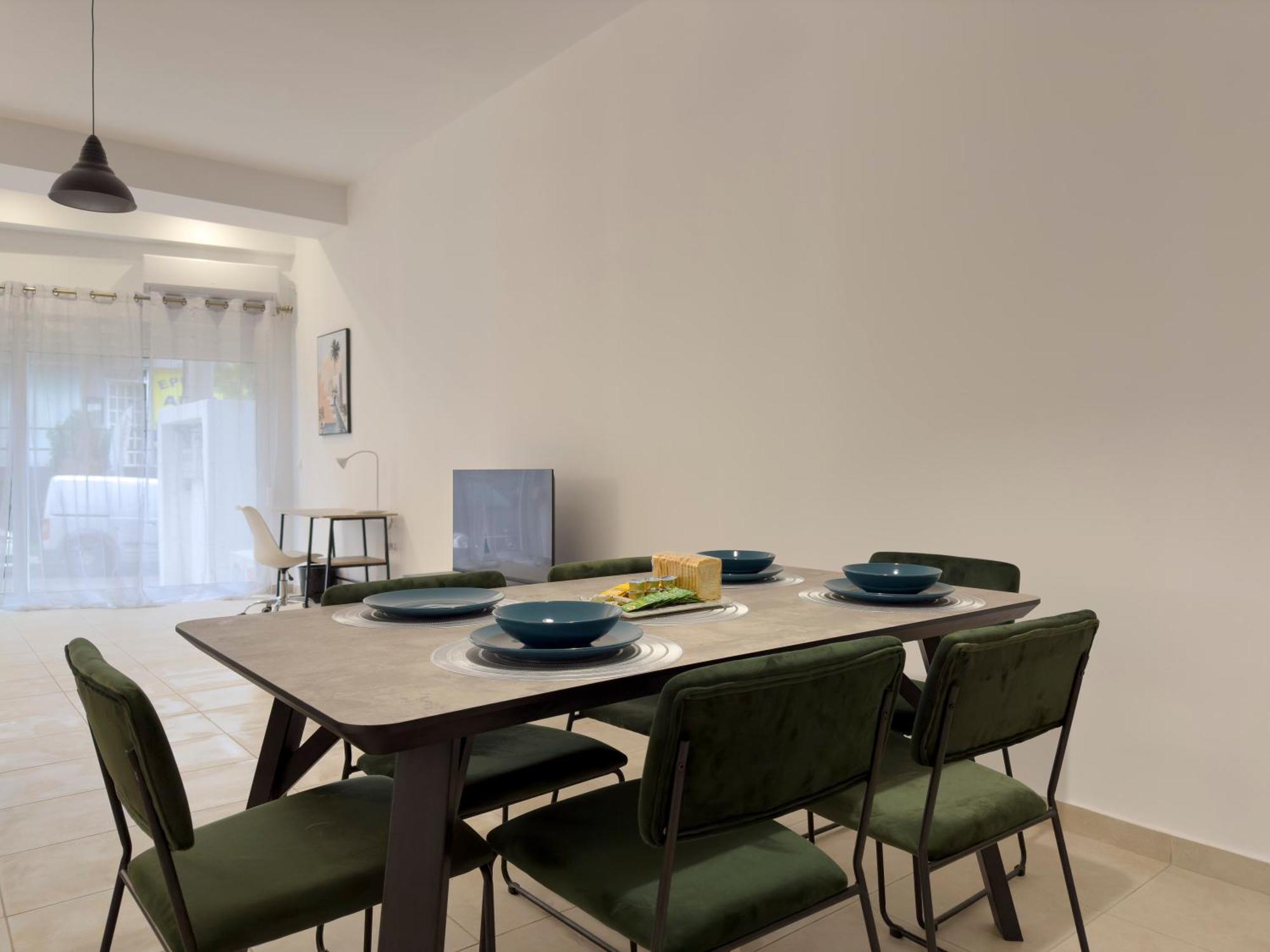Glenvar Heights I1 90 Sqm In Paleo Faliro