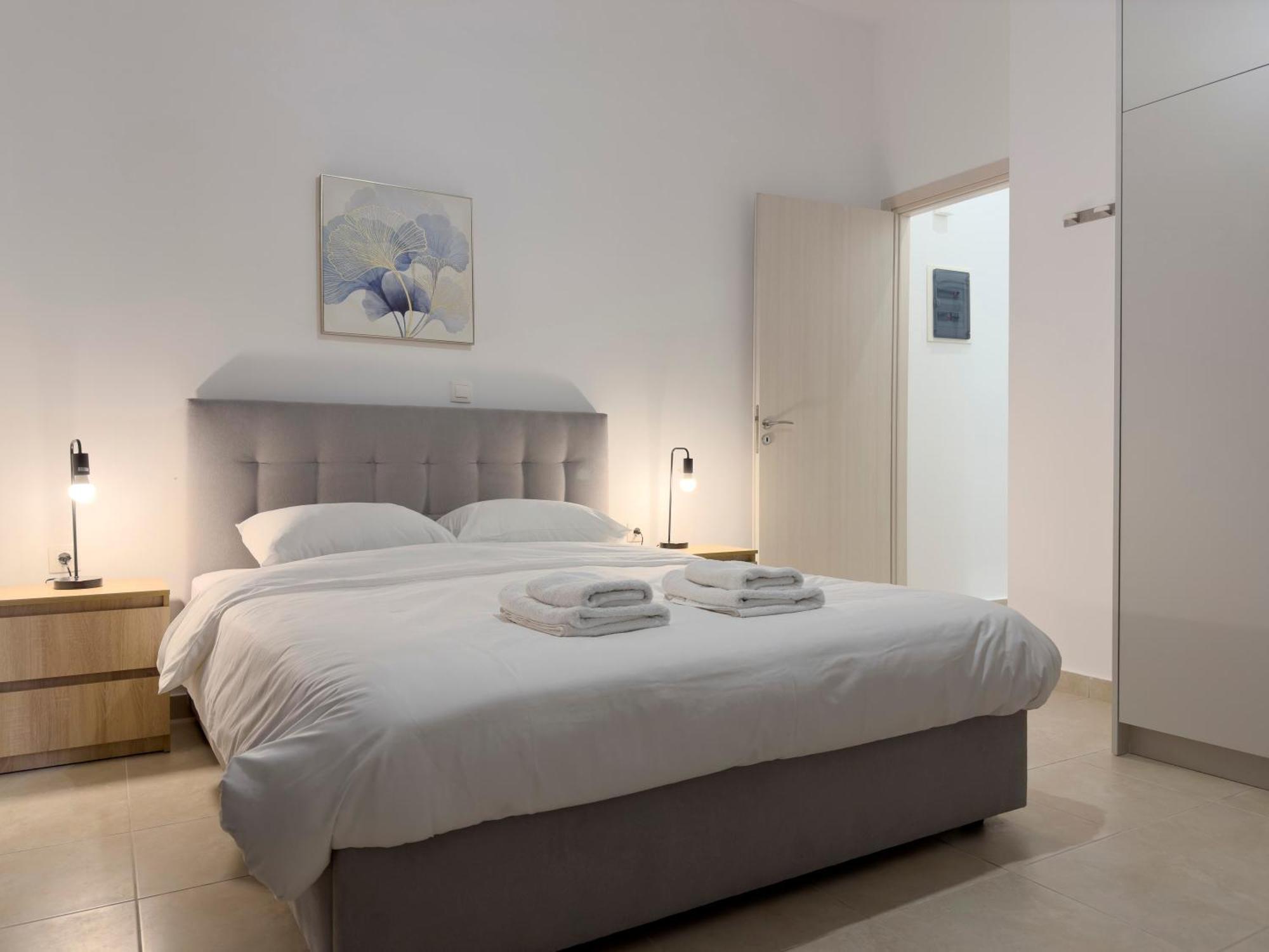 Apartment Glenvar Heights I1 90 Sqm In Paleo Faliro Athens
